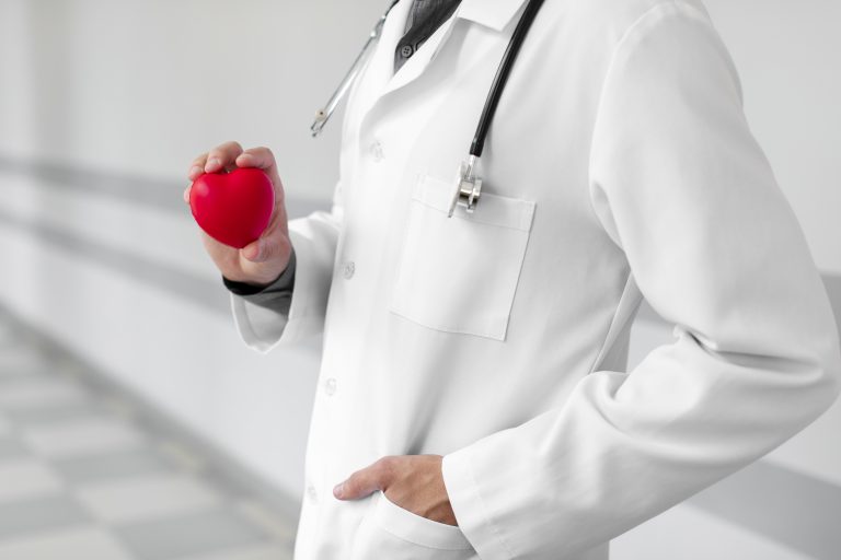 Best cardiologist in Sharjah